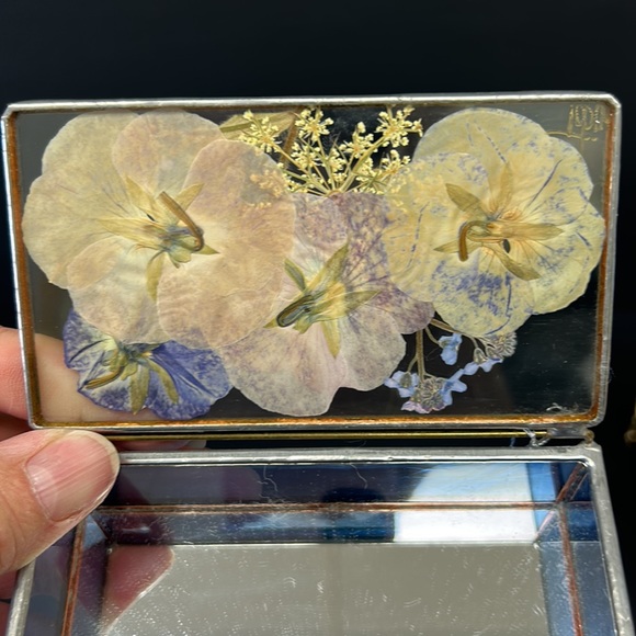 Handmade pressed flower blue glass and mirror jewelry box by Margaret Tobin - Picture 6 of 7